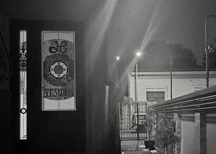 酒店 Tempus 布加勒斯特