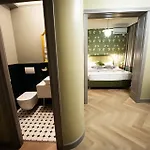 Tempus Hotel *