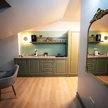 Tempus Hotel Boekarest